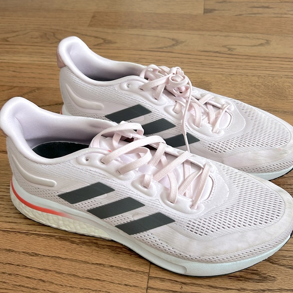 Adidas SuperNova women’s 8.5